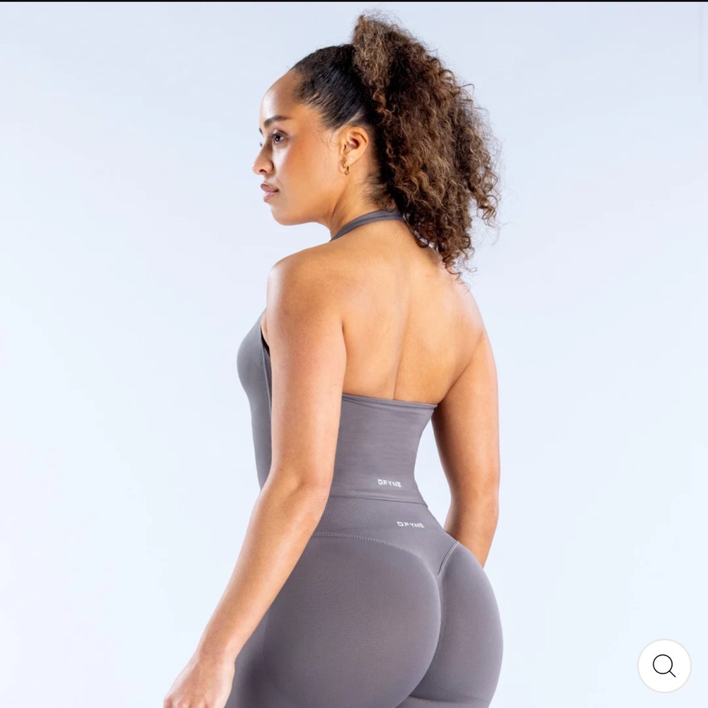 Chic Gray Halter Tank Top